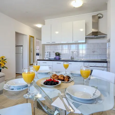 Ivica Appartamento *